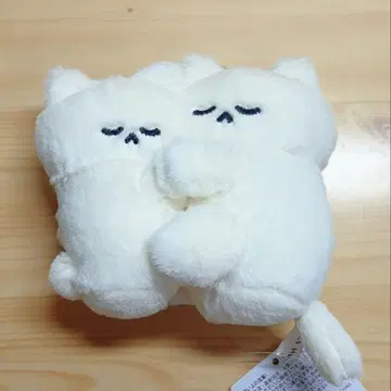 붙어서 잠자는 고양이들의 봉제 인형 하나하라 후미키 마스코트