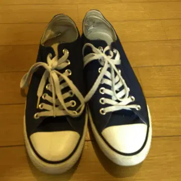 스니커즈