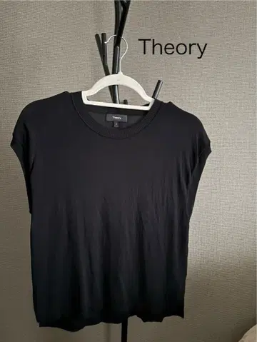 띠어리 theory 프렌치 슬리브 어른 슬리브리스 탑 블랙