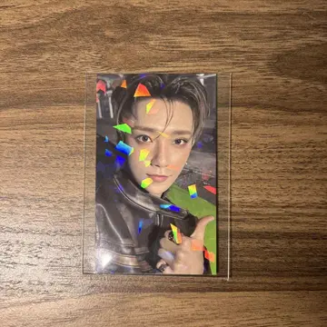 HAPPY BURSTDAY 유니버셜 라키드로 조슈아