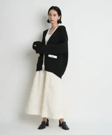 CADUNE 자카드 플레어 스커트