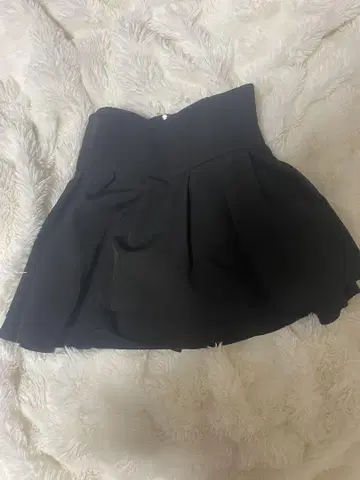 미셸 마카롱 슬림 레그 스커트
