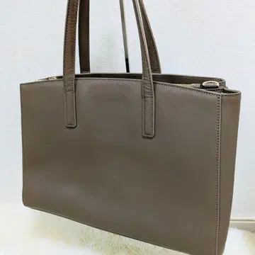 알렌느 A4 수납 노트북 수납 사피아노 가죽 토트백 토프