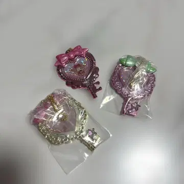 산리오 키라토 마지컬 참 3개 세트