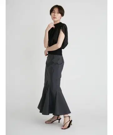 크러쉬 타프타 머메이드 스커트