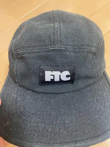 FTC 블랙 캡 데님 스타일
