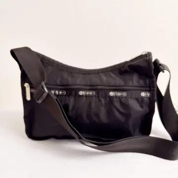 L.Sportsac 블랙 숄더백