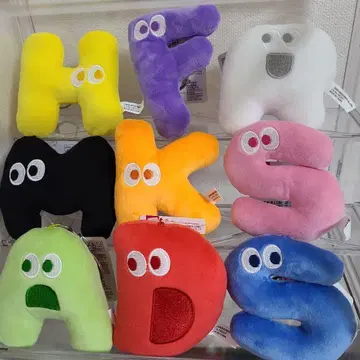 DAISO 알파벳 키링 9개