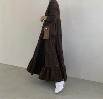 브라운 티어드 롱 원피스 긴팔