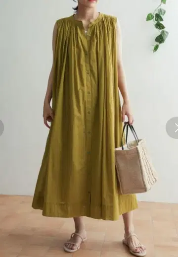 어반 리서치 도어스 코튼 보일 셔츠 원피스 슬리브리스 머스타드