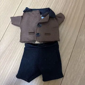 누이모즈 의류 34
