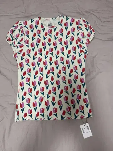 미사용 새상품 HOLIDAY SUPER RIB PUFF TOPS