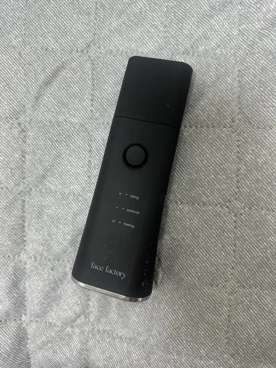 Hong Young-gi X Face Factory Zett Peeling Device Black Edition