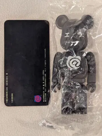 MEDICOMTOY 베어브릭 (S)ERROR 100% 시리즈 8