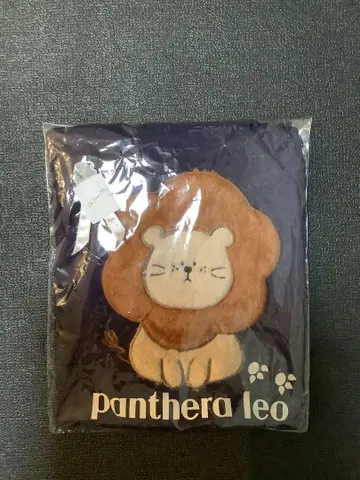 panthera leo 사자 자수 긴팔 상의 (기프트 랩핑)