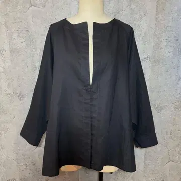 BEARDSLEY 뒷면 프릴 겉옷