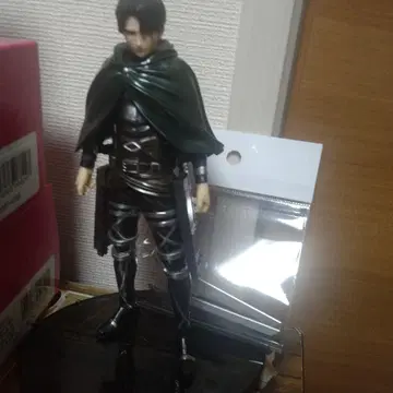 진격의 거인 리바이 10th 피규어