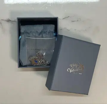 니지산지 Melty Valentine 목걸이 코야기 로우