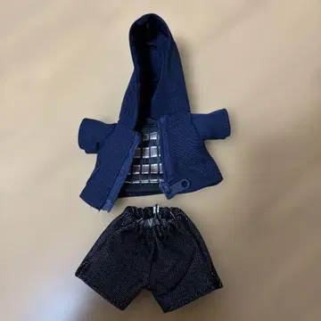 누이모즈 의류 36