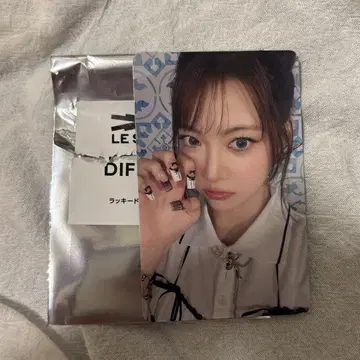 LE SSERAFIM 언체 HMV 라키드로