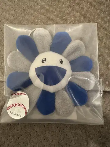 무라카미 다카시 MLB 도쿄 시리즈 2025 다저스 플라워 키체인