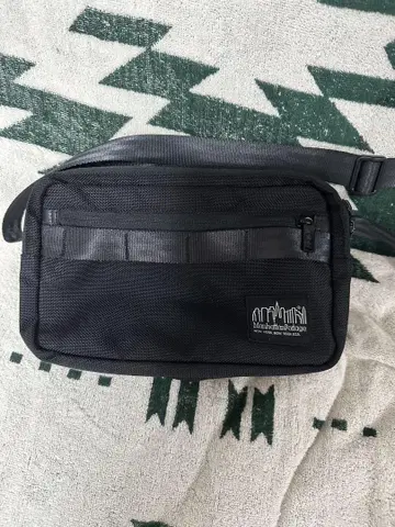 Manhattan Portage 숄더백 블랙 라벨