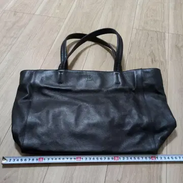 다케오 키쿠치 블랙 가죽 토트백 약 38cm x 25cm