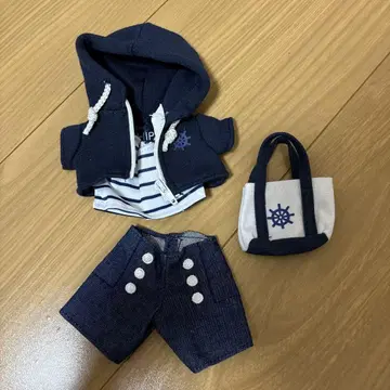 누이모즈 의류 40