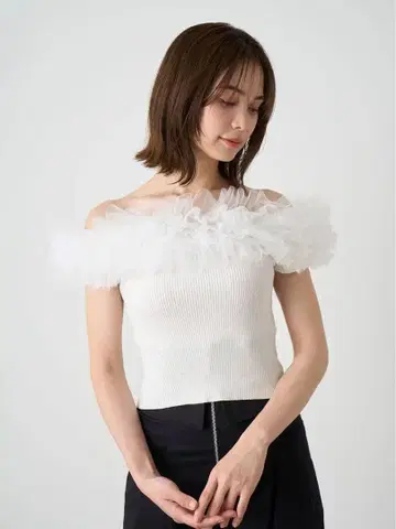 snidel 볼륨 얇은 명주 그물 도킹 니트 풀오버 화이트