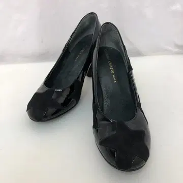 츠모리치사토 WALK 에나멜 펌프스 블랙 7145