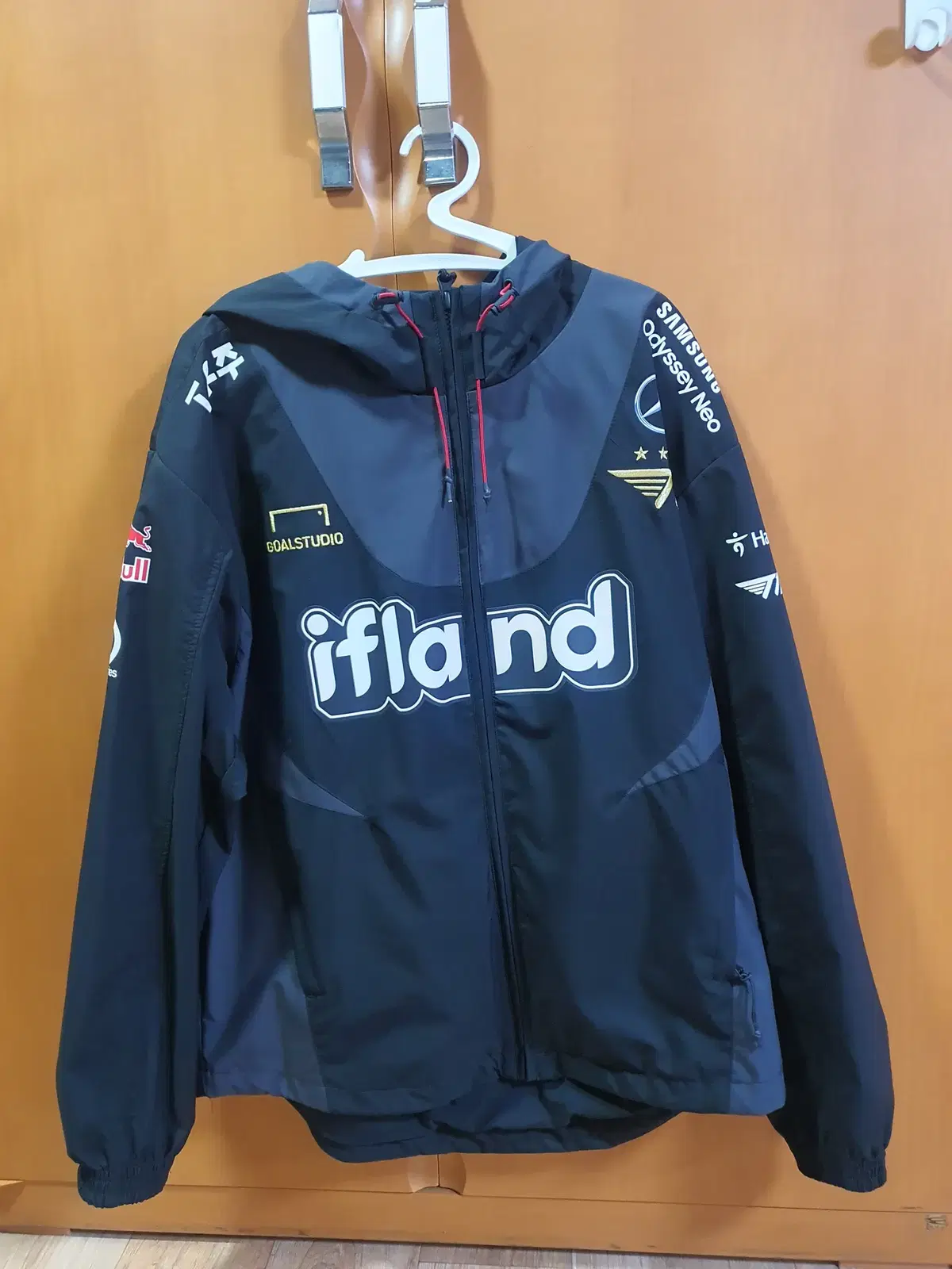 T1 T1 23 Worlds Jacket Uniform L Size No Marking