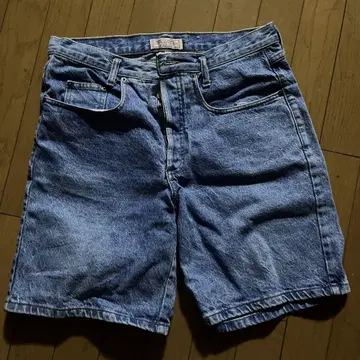 GUESS 데님 숏 팬츠