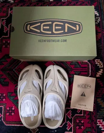 박스 포함 KEEN 샨티 여성용 25cm