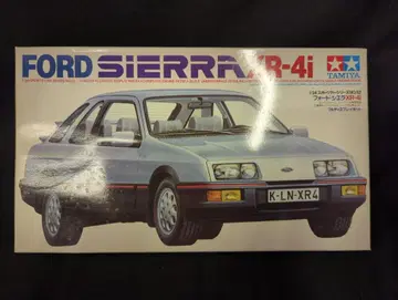 타미야 1/24 스포츠카 시리즈 포드 시에라 XR-4i 52