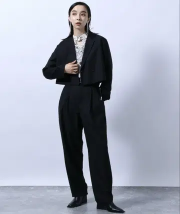 HARE (하레) 숏 자켓 * 테이퍼드 팬츠 SET UP