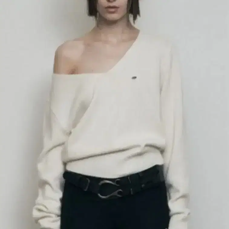 トップス Bohemian seoul BUTTON V-NECK SLIT KNIT BOHEMSEO BUTTON V-NECK SLIT KNIT black | 후루츠패밀리