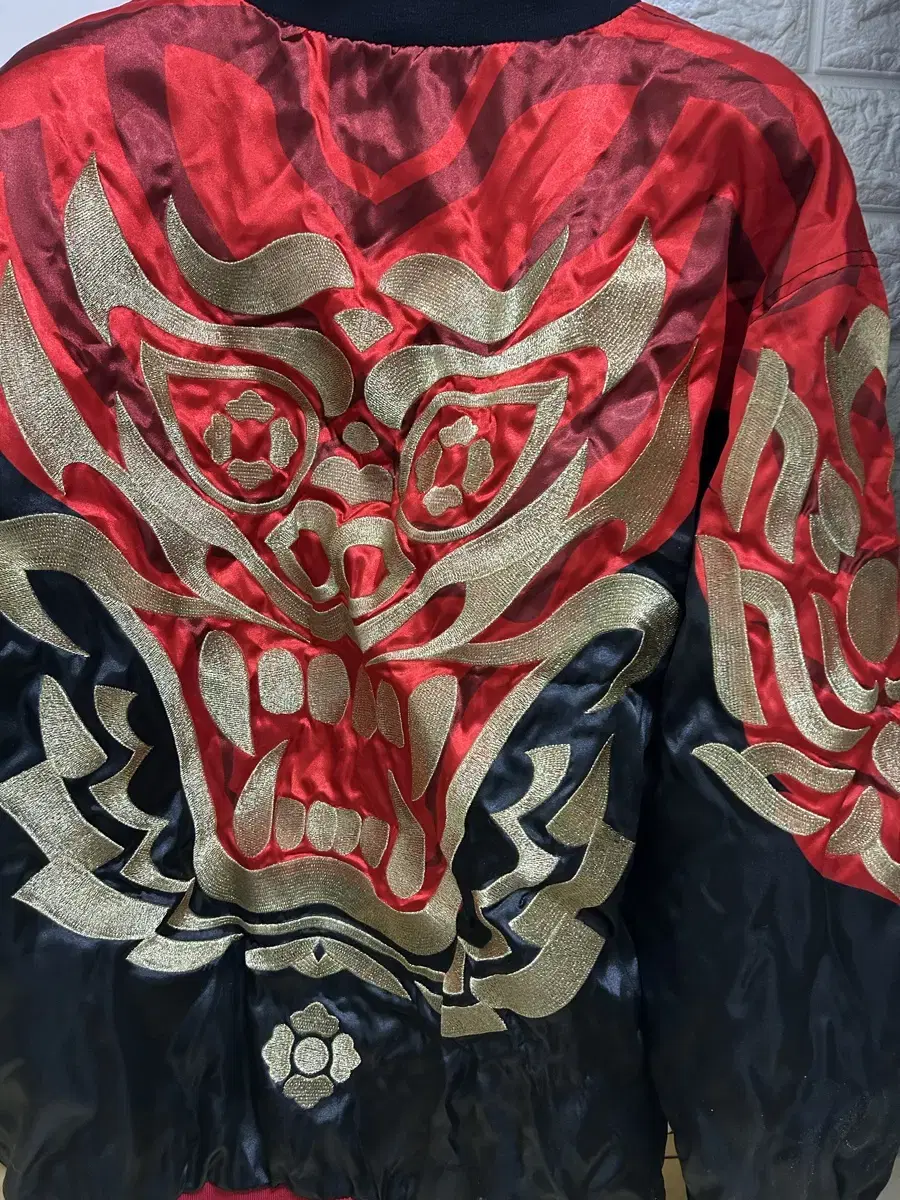 Eternal Return Official Back Alley hyunwoo Jacket