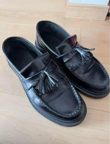Dr. Martens/닥터마틴 ADRIAN 태슬 로퍼