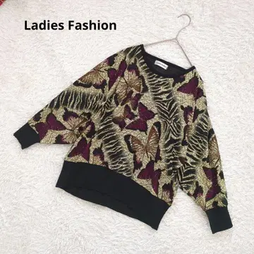 Ladies Fashion 스웨터 M 사이즈 나비 무늬 올 패턴 화려한