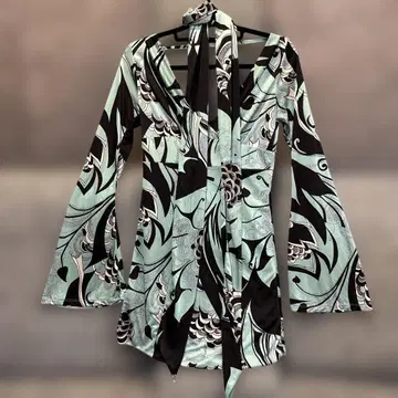 LIP SERVICE 스카이블루와 블랙 미니 원피스 S 사이즈