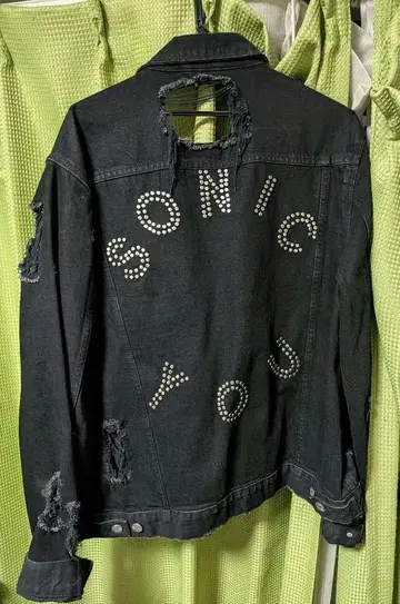 misbhv Sonic You 데미지 데님 자켓 블랙