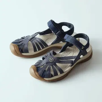 KEEN 로즈 샌들 24cm