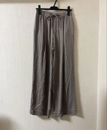 Spick and Span 새틴 이지 팬츠 베이지 카키 36