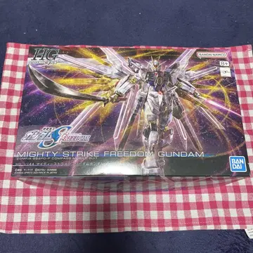 MIGHTY STRIKE 프리덤 건담 & GUNDAM CALIBARN