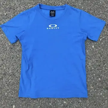 OAKLEY 반팔 티셔츠 블루 y2k 테크 계열 archive