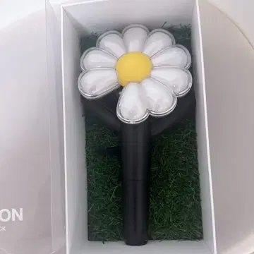 G-DRAGON 공식 응원봉 OFFICIAL LIGHT STICK