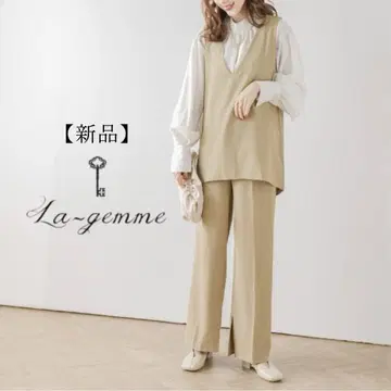새상품 La-gemme 라지엠 V넥 셋업 베이지 오피스 M