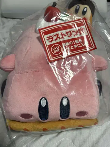 제일복권 별의 커비 Kirby Cafe 라스트원상 쿠루마호바리 케이크
