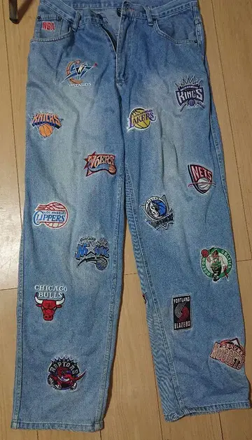NBA 자수 데님 팬츠