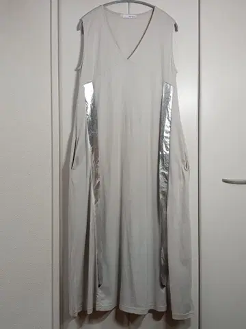 새상품 petite robe noire 티셔츠 OP L 일본제